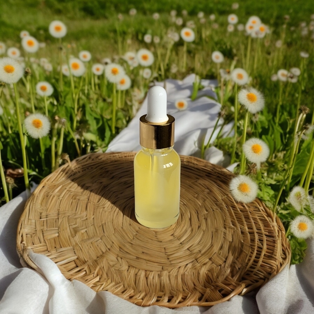 The Serum Lavender With Dandelion Infusion Luxury Age Defying Hydration - Picture 3 of 12